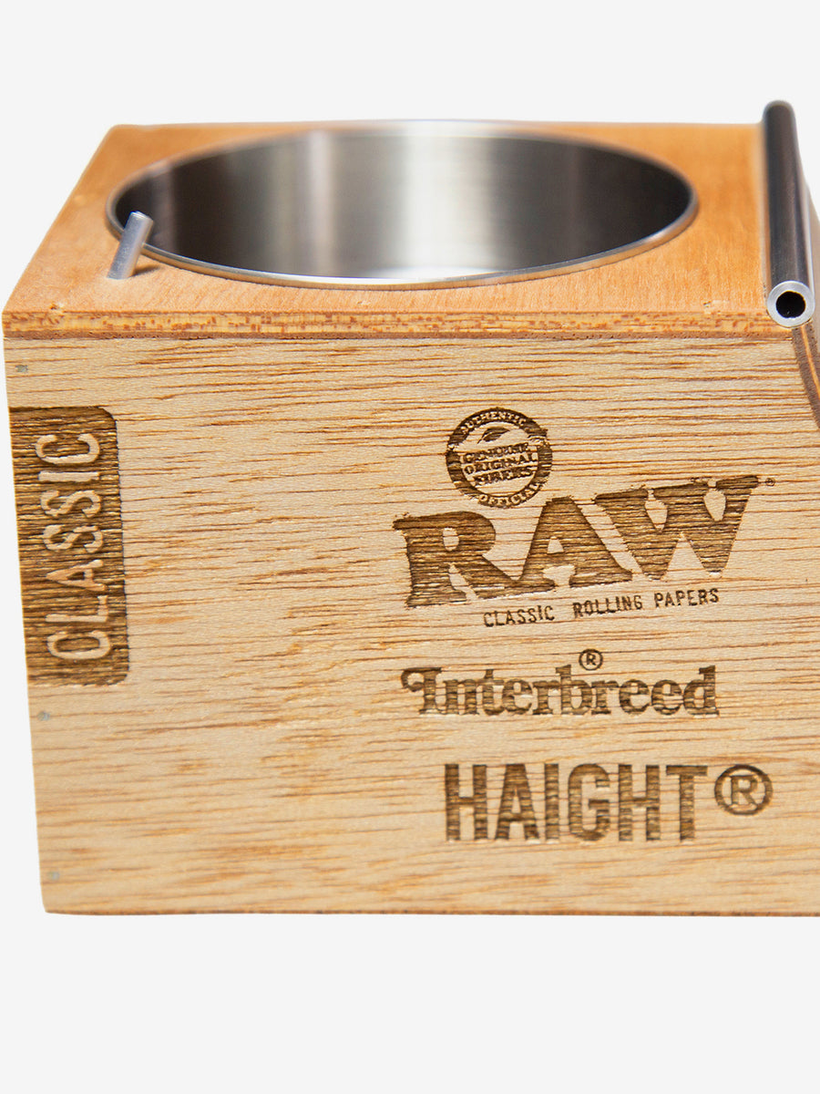 RAW × INTERBREEDコラボ 灰皿+お香立て Amazon.co.jp: RAW × INTERBREEDコラボ 灰皿+お香立て : ホーム＆キッチン